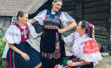 FOTO: Slovenské kroje majú svoje čaro, o to väčšie keď sa spoja s horami