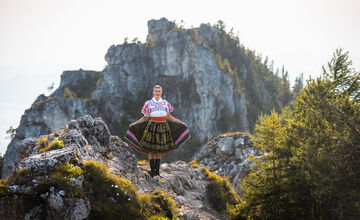 FOTO: Slovenské kroje majú svoje čaro, o to väčšie keď sa spoja s horami