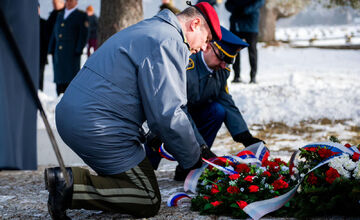 FOTO: Slovensko si pripomína okrúhle výročie leteckej tragédie
