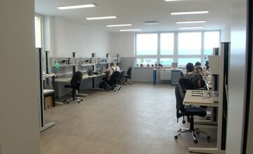 VIDEO: CNC, simulátory, dielne, nová investícia mení školu v Poprade