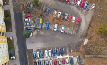 FOTO: Na Volgogradskej v Prešove bola dokončená rekonštrukcia parkoviska