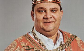FOTO: Zomrel rómsky kráľ Róbert Botoš
