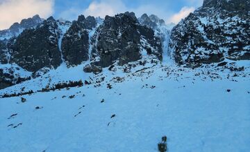 FOTO: Ďalší tragický pád lavíny vo Vysokých Tatrách. O život prišli dvaja turisti