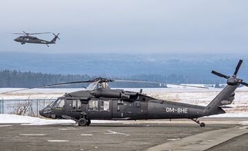 FOTO: Niekoľko týždňov lietali nad hlavami Popradčanov Black Hawky