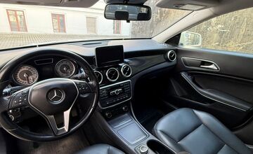 FOTO: Daňové úrady na východe rozpredávajú autá v dražbách