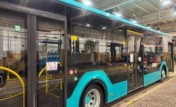 FOTO: Do ulíc Prešova vyráža päť nových autobusov MAN