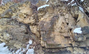 FOTO: Ladomirov stojí na sopke. Ukrýva legendu o diablovi