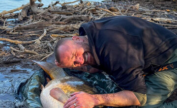 FOTO: Na Zemplínskej Šírave oslávil obrovský úspech rybár Matúš
