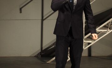 FOTO: Divadlo Komédie vystúpilo pred divákmi v Snine a Trebišove, v Rožňave to skončilo fiaskom