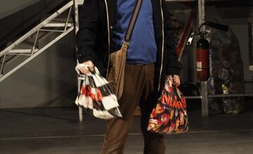 FOTO: Divadlo Komédie vystúpilo pred divákmi v Snine a Trebišove, v Rožňave to skončilo fiaskom