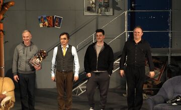 FOTO: Divadlo Komédie vystúpilo pred divákmi v Snine a Trebišove, v Rožňave to skončilo fiaskom