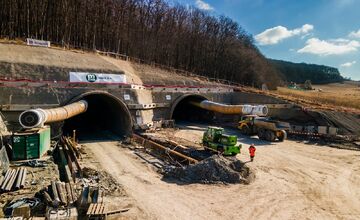FOTO: Stavba obchvat Prešova zrýchľuje a naberá kontúry