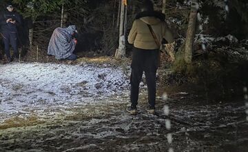 FOTO: Na viacerých miestach Prešovského kraja si veriaci prešli Extrémnu krížovú cestu