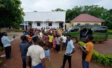 FOTO: Čviro zo Starej Ľubovne pomáha sirotám v Ugande