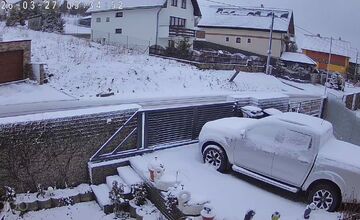 VIDEO: Vo viacerých oblastiach Prešovského kraja od rána sneží