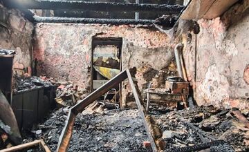 FOTO: Po požiari v Starej Ľubovni ostalo bez strechy viac ako 40 ľudí