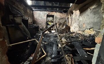 FOTO: Po požiari v Starej Ľubovni ostalo bez strechy viac ako 40 ľudí