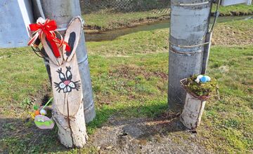 FOTO: Mestá a obce v Prešovskom kraji žiaria veľkonočnou výzdobou