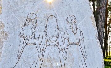 FOTO: V Spišskom Podhradí odhalili pamätník obetiam tragickej udalosti