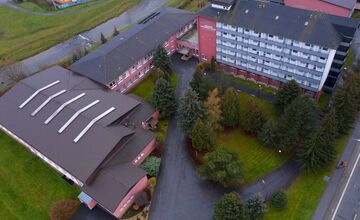 FOTO: Milióny do školy v Bardejove, veľká modernizácia štartuje