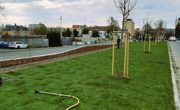 FOTO: Humenné mení tvár svojich ulíc. Nie všade sa dá prejsť