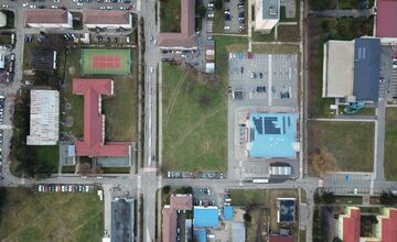 FOTO: Snina postaví nový bytový dom po 16 rokoch