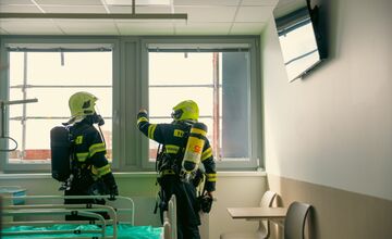 FOTO: Veľká explózia na lôžkovom oddelení v popradskej nemocnici