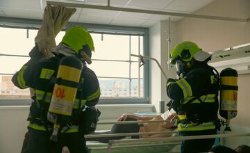 FOTO: Veľká explózia na lôžkovom oddelení v popradskej nemocnici