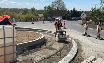 FOTO: Vo Vranove nad Topľou pribudne nový kruhový objazd