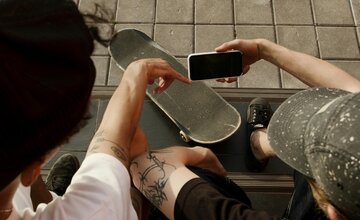 Poznáte slang najmladších generácií? Toto sú slová Gen Z a Alfy